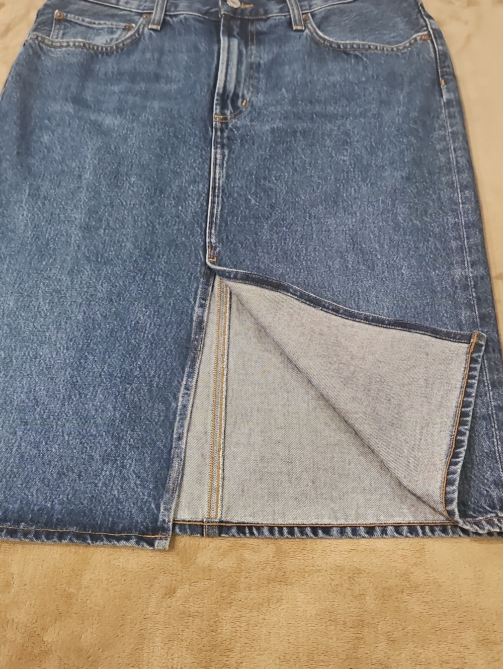 AGOLDE Gaia Denim Midi Skirt with Front Slit - Picture 2 of 12